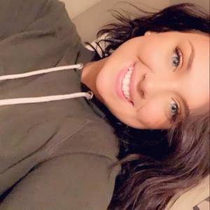 Meet your Posher, Destinie